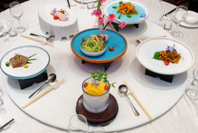 多地推行分餐制，公筷“夾”出“新食尚”