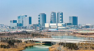 “和這座城共成長，妙不可言”