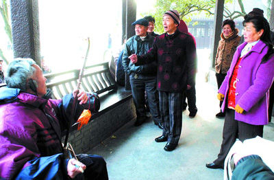 点击图片查看详情 江阴人口_江阴的城市人口(3)