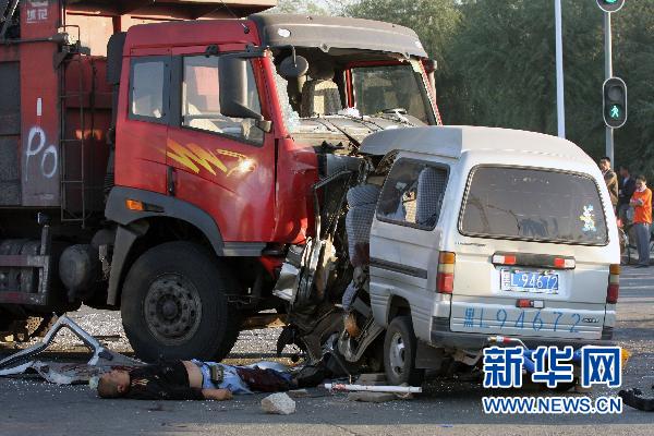 交通事故女尸图片_特大交通事故图片_交通事故图片 ...